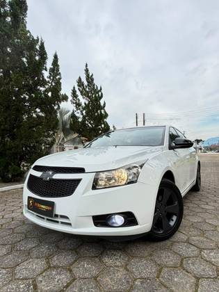 CHEVROLET CRUZE 1.8 LT 16V FLEX 4P AUTOMÁTICO CHEVROLET CRUZE 1.8 LT 16V FLEX 4P AUTOMÁTICO